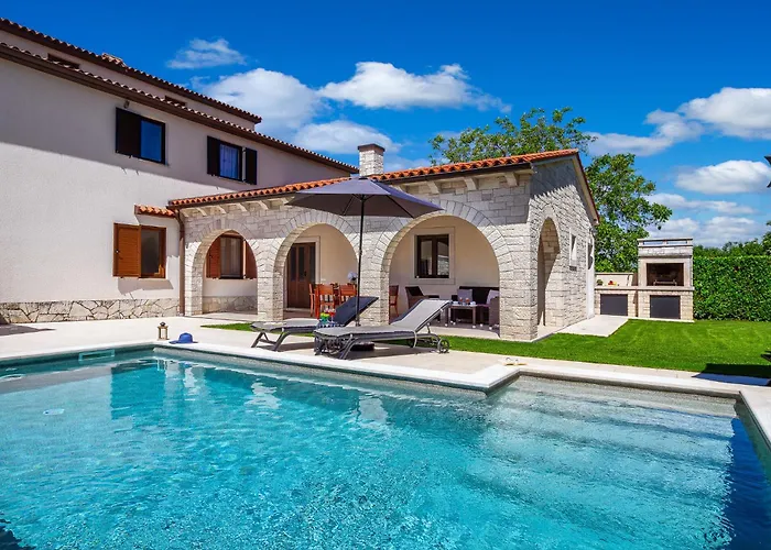 Casa Mia Villa *